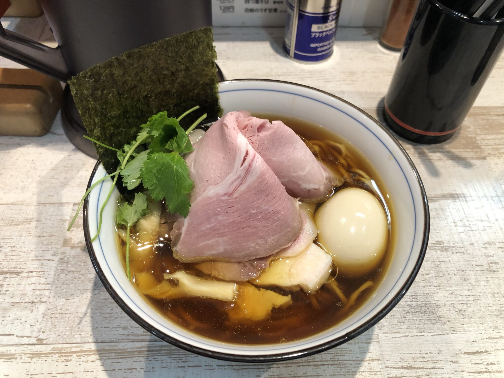 中華そば四つ葉で醤油ラーメン（川島町）