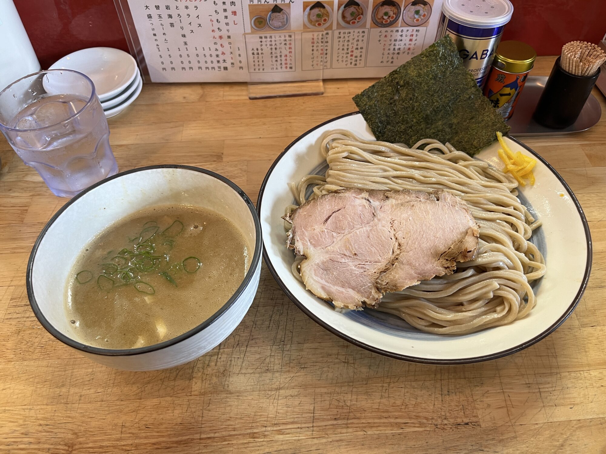 Ramen611で豚骨煮干しつけ麺（入間市）