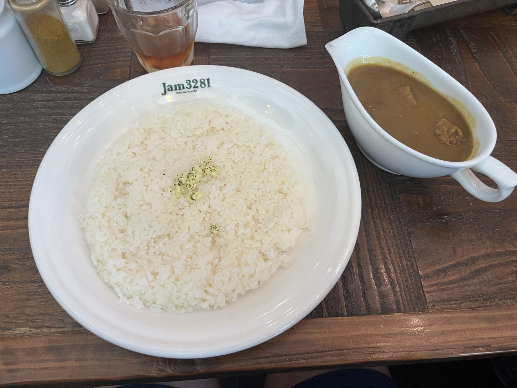 jam3281で前菜付きのカレーセット（ふじみ野市）
