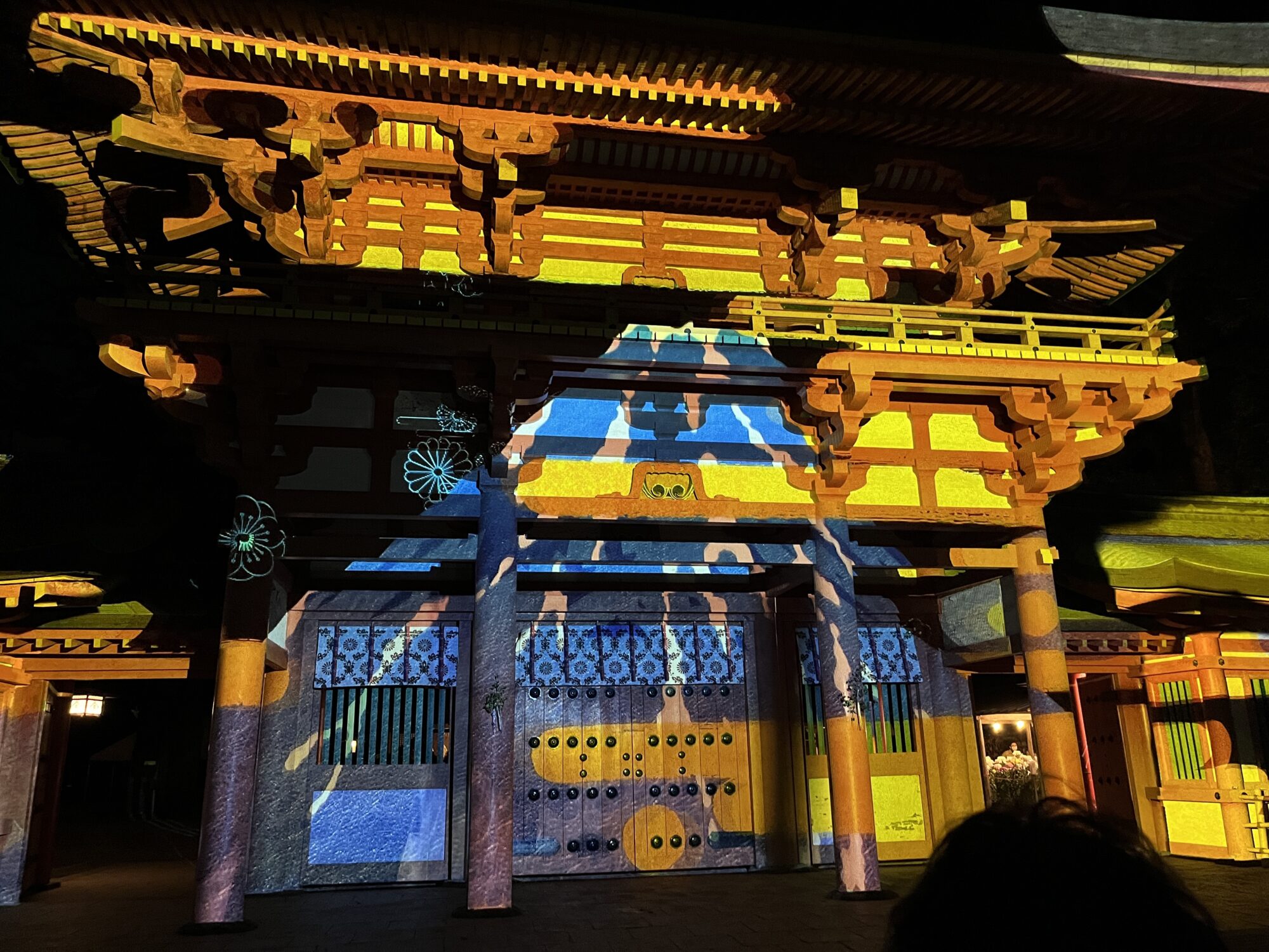 大宮氷川神社でプロジェクションマッピング「時結びの杜」（さいたま市大宮区）