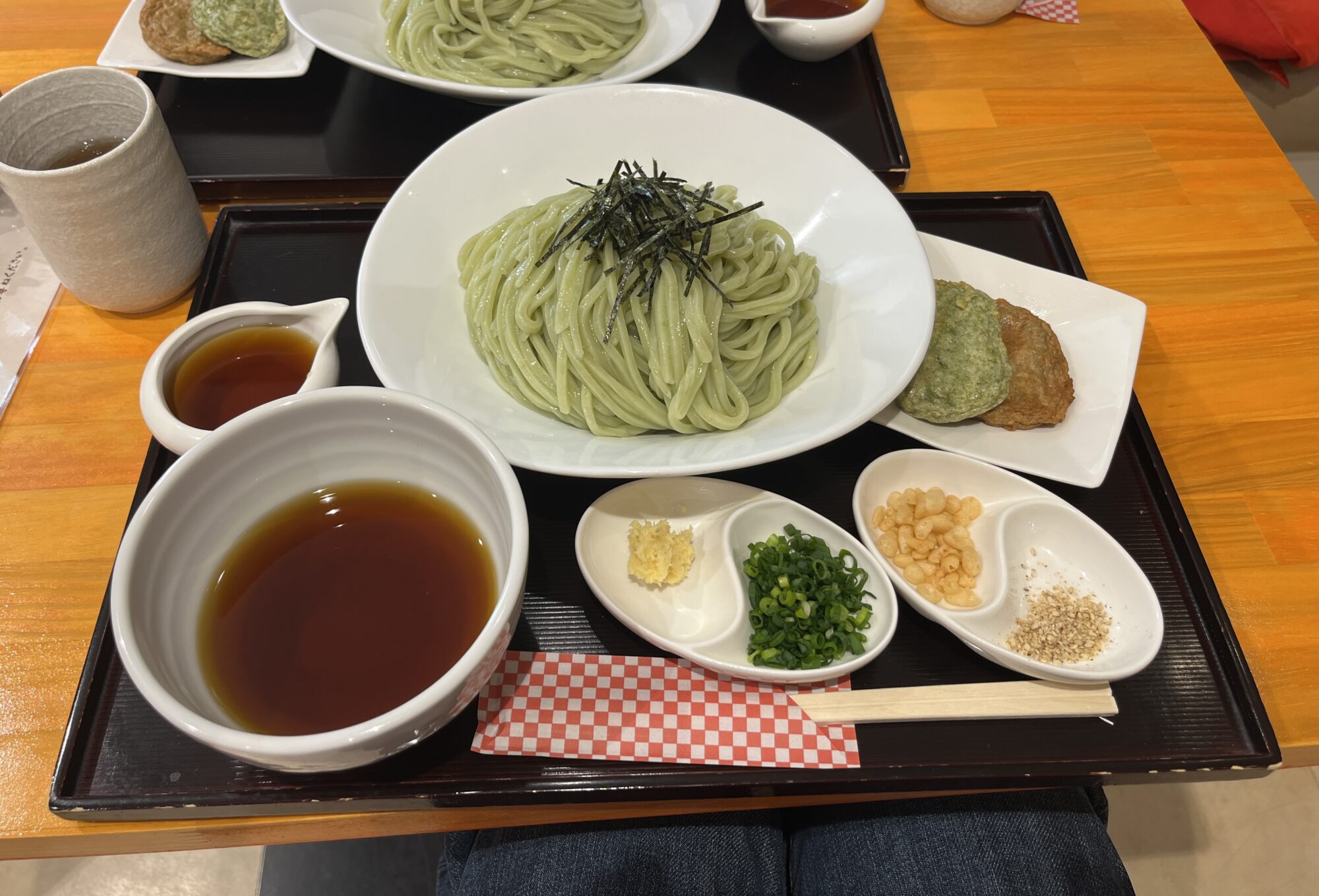 四国大名でよもぎうどん（さいたま市大宮区）